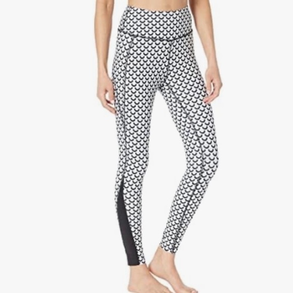 Obermeyer Discover Baselayer Tight Sz Small Nome’s Geo Leggings - Picture 1 of 14